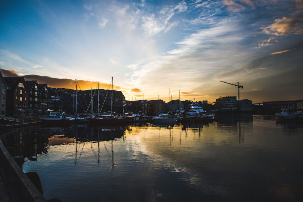 Tromso Hafen Sonnenuntergang