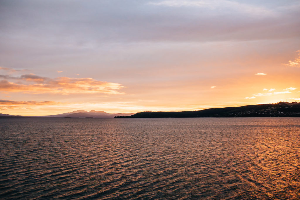 Lake Taupo Sonnenuntergang