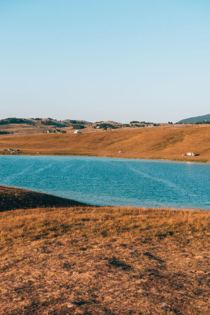 Vrazje Jezero